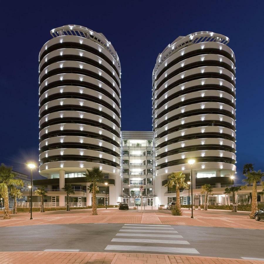 Torri Camuzzi Exclusive Luxury Apartment Pescara Exterior foto